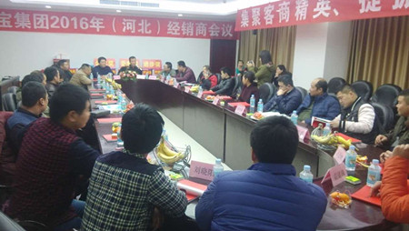 在教室里揉老师的胸动态图